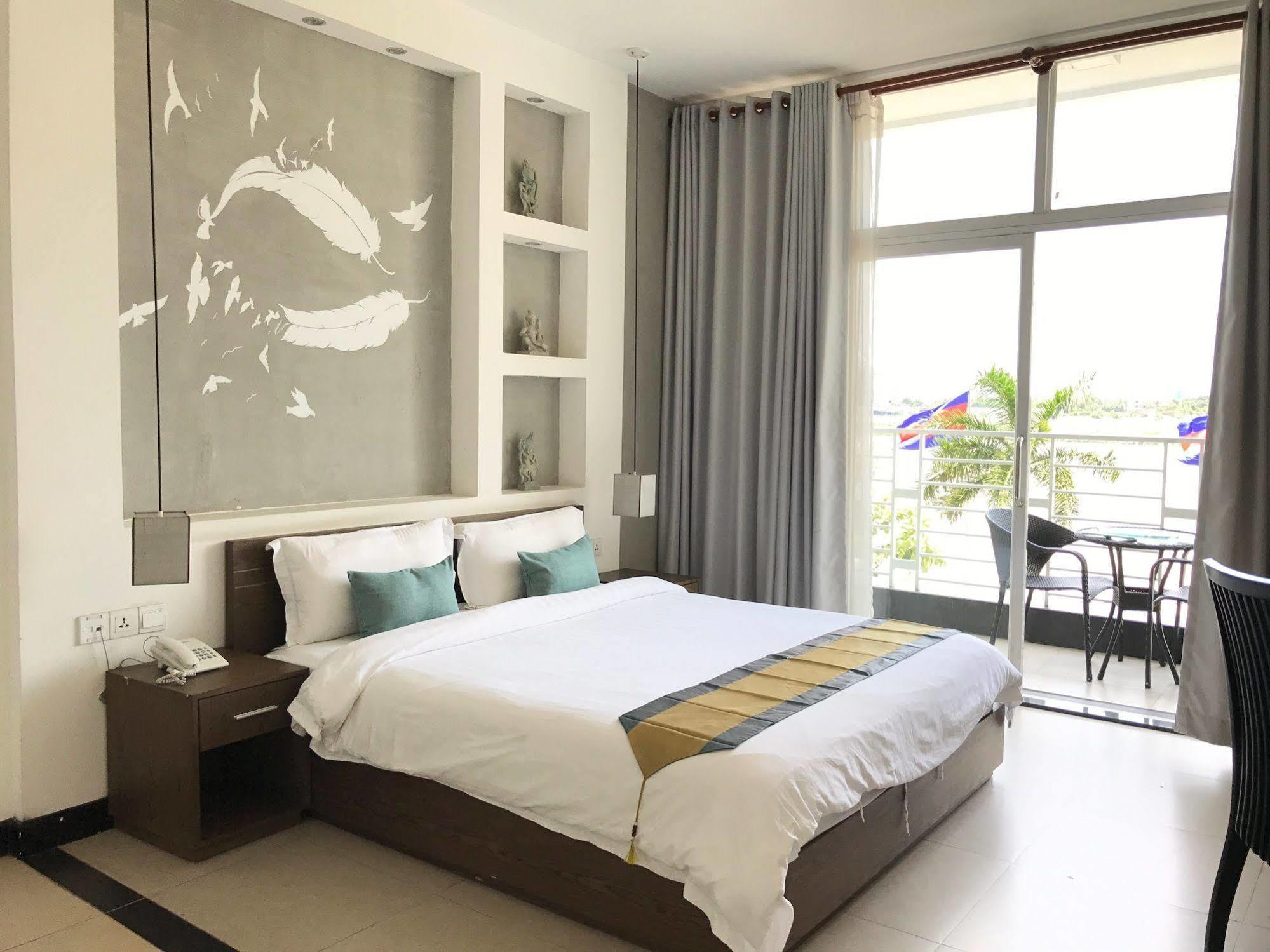 Asiban Quay Boutique Hotel Phnom Penh Luaran gambar